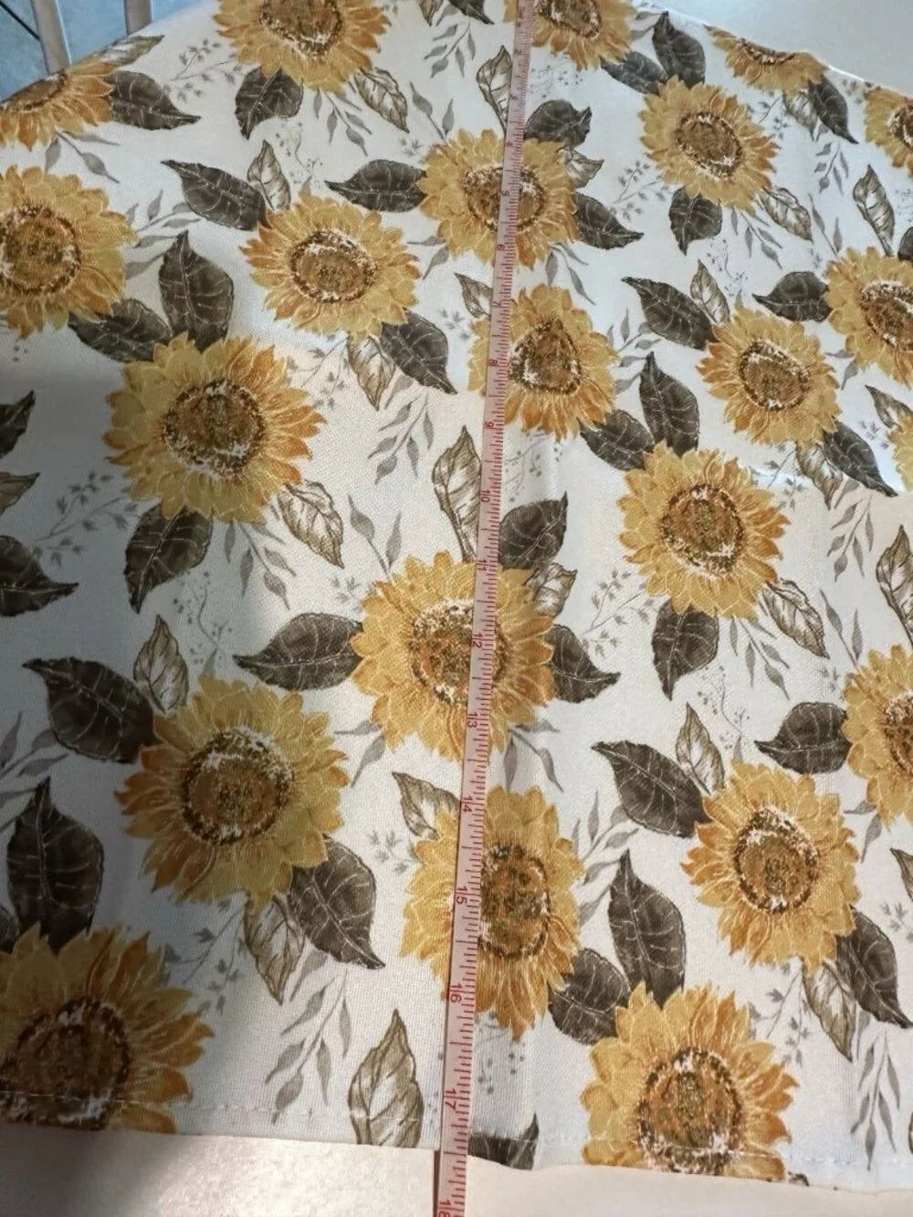 7 Autumn Hill Yellow Sunflower Cloth Napkin Dinner Party Fall Floral